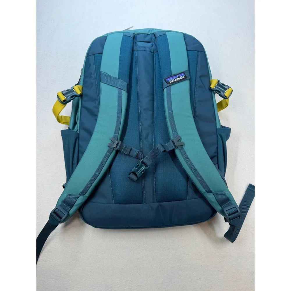 Patagonia Refugio Daypack 26L Wetland Blue Backpack New with Tags $109 Retail